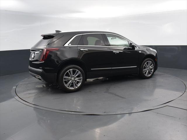 new 2025 Cadillac XT5 car, priced at $54,435