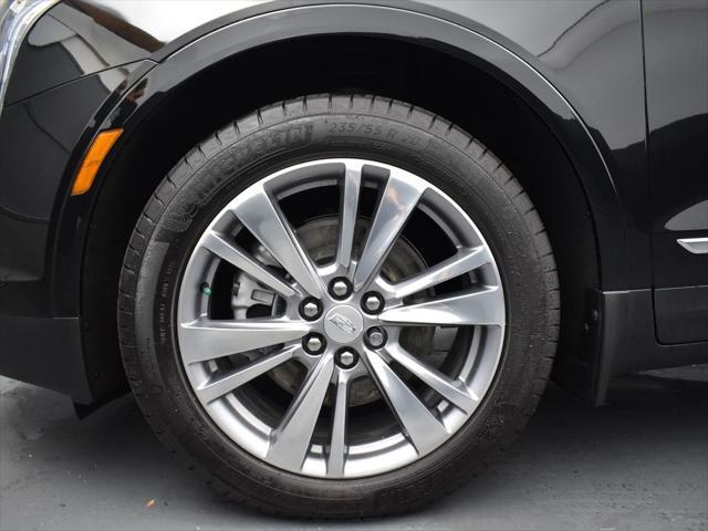 new 2025 Cadillac XT5 car, priced at $54,435
