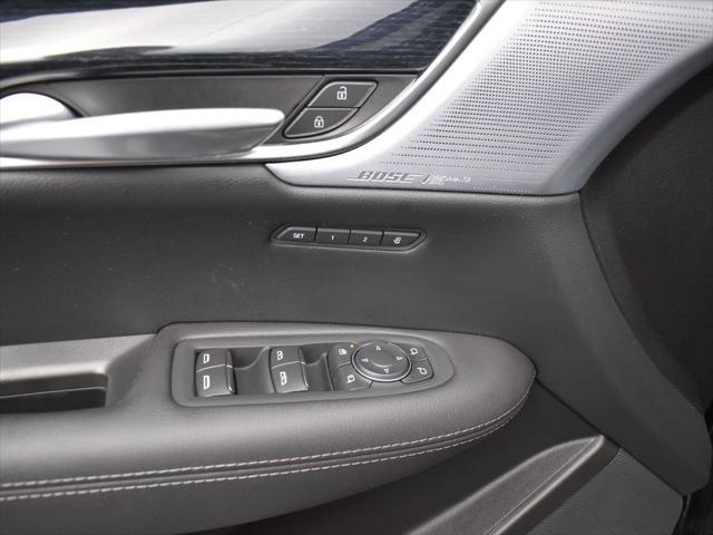 new 2025 Cadillac XT5 car, priced at $54,435