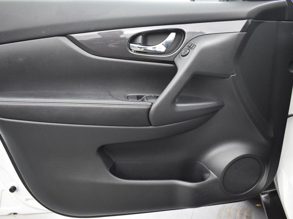 used 2019 Nissan Rogue car