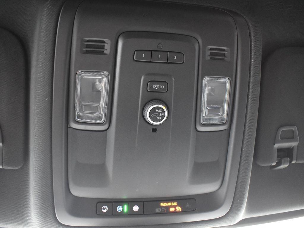 used 2023 GMC Yukon car, priced at $53,395