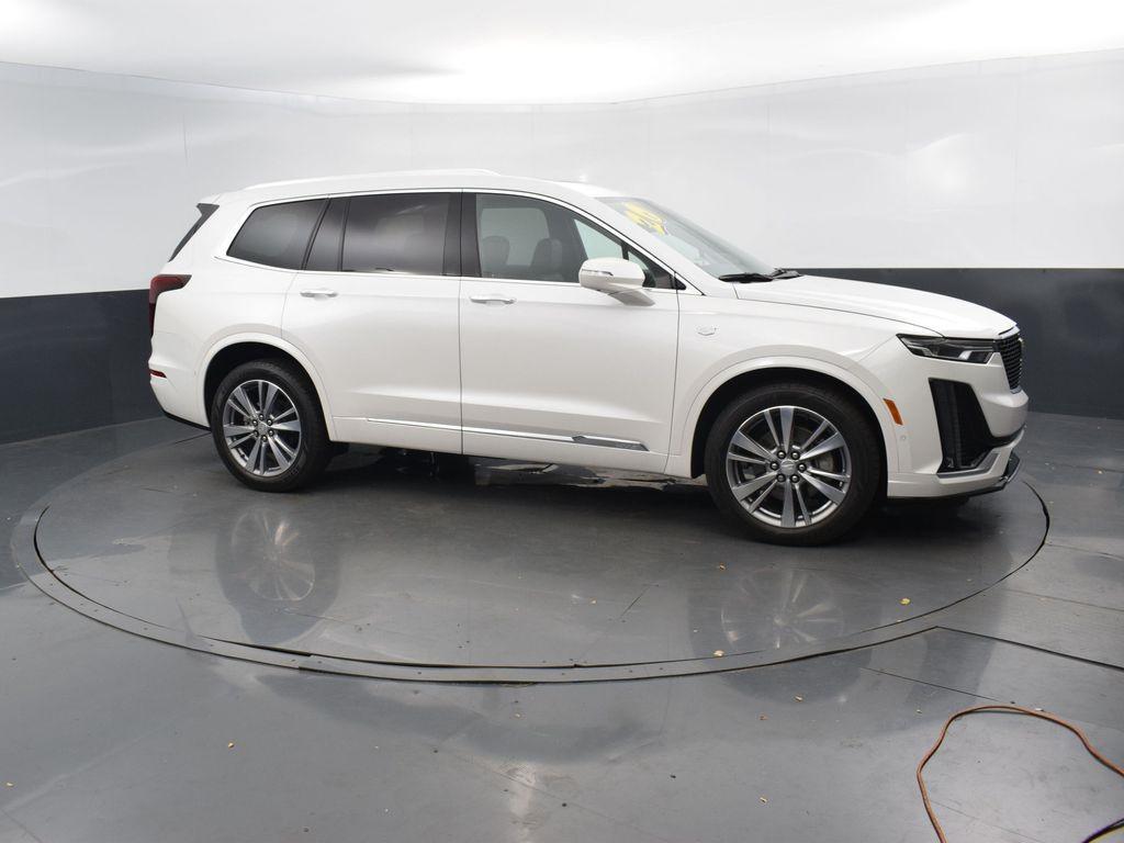 used 2020 Cadillac XT6 car, priced at $30,695