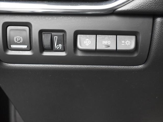 used 2021 Cadillac XT4 car, priced at $24,495
