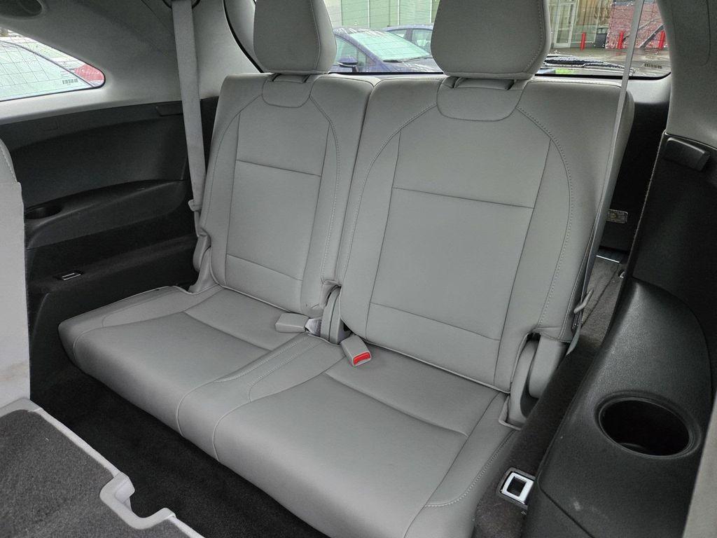 used 2014 Acura MDX car, priced at $13,152