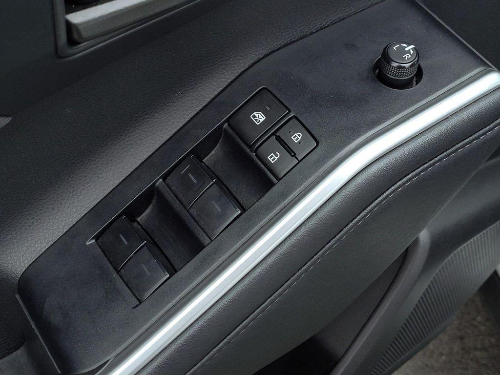 used 2024 Toyota Highlander car, priced at $37,495