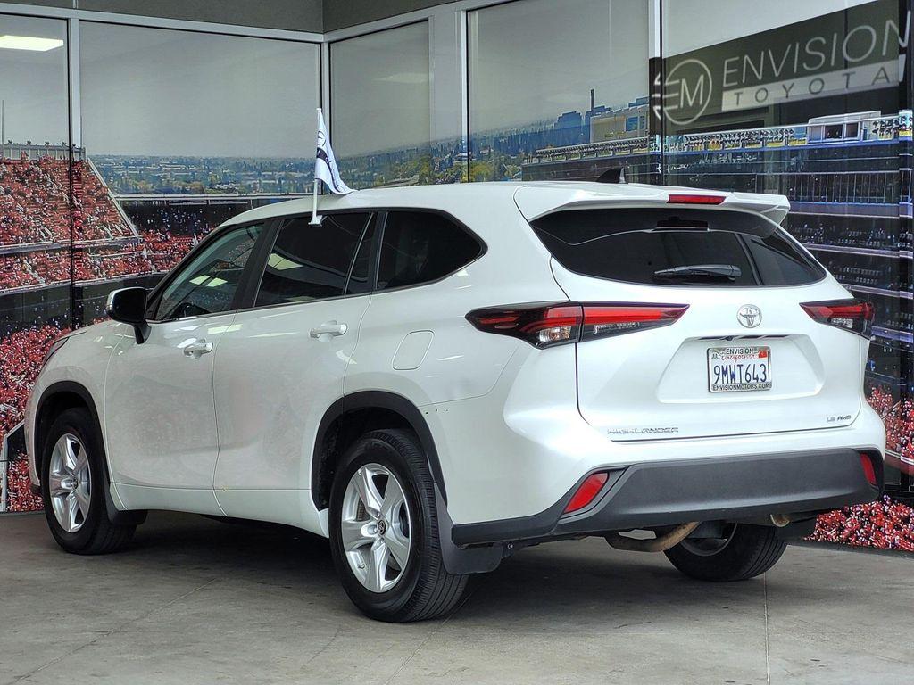 used 2024 Toyota Highlander car, priced at $37,495