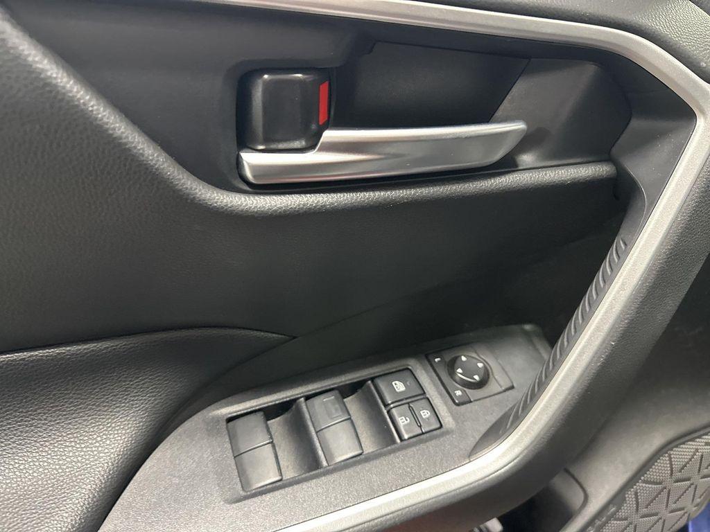 used 2020 Toyota RAV4 Hybrid car, priced at $28,543