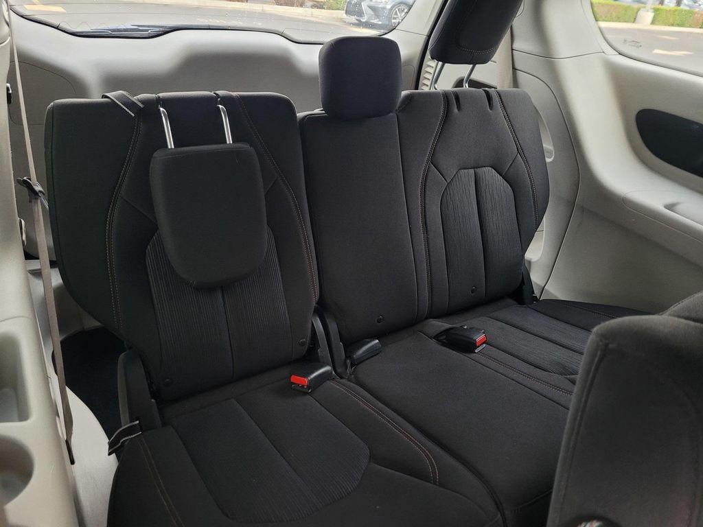 used 2018 Chrysler Pacifica car, priced at $11,286