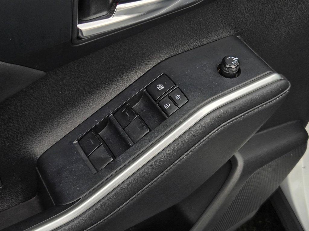 used 2022 Toyota Highlander car, priced at $33,860