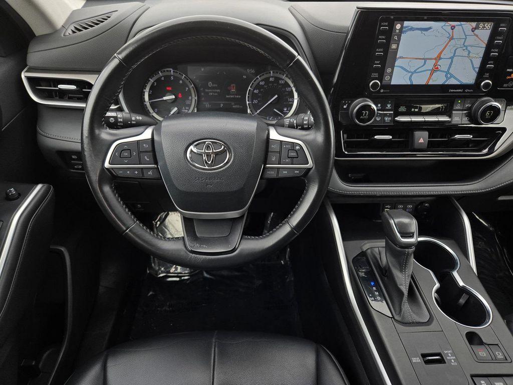 used 2022 Toyota Highlander car, priced at $33,860