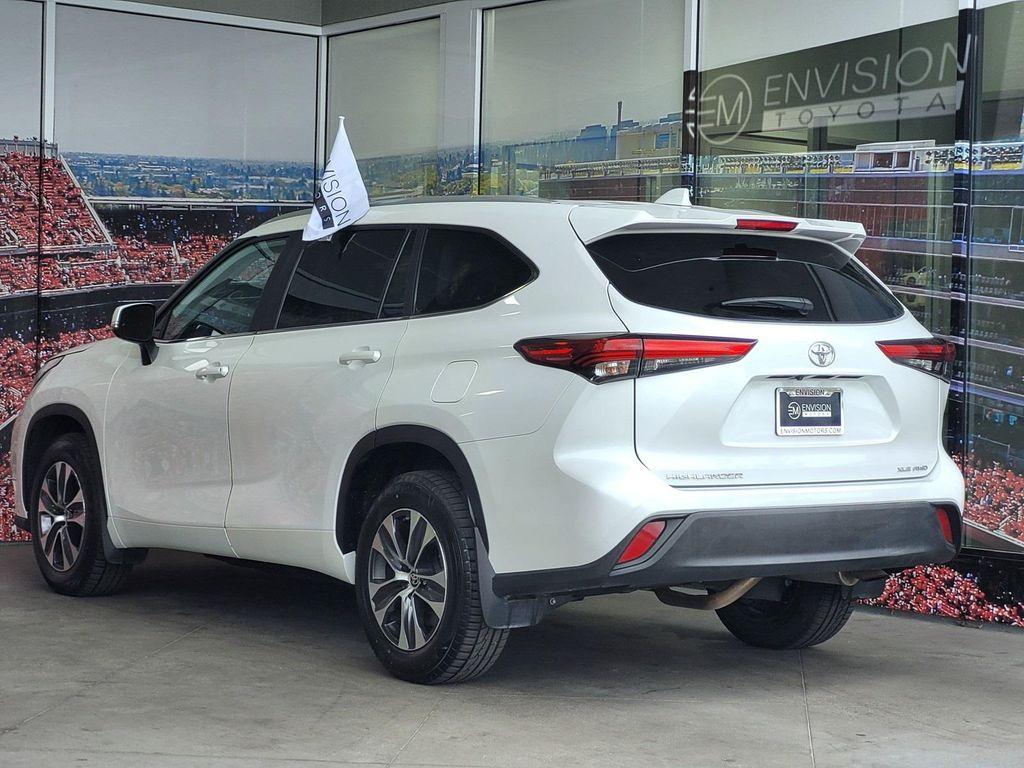 used 2023 Toyota Highlander car, priced at $36,383