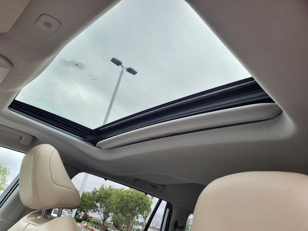 used 2023 Toyota Highlander car, priced at $36,383