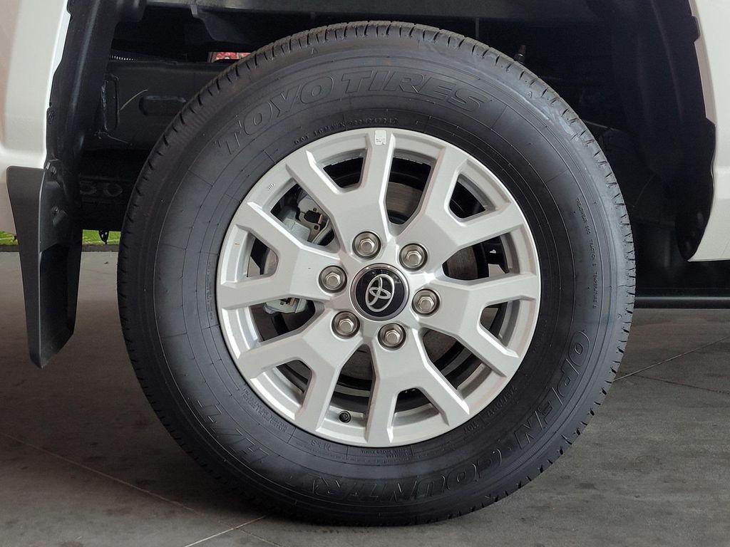new 2025 Toyota Tacoma car