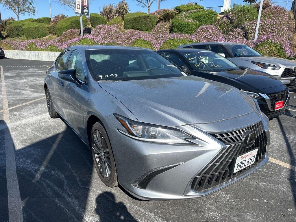 used 2024 Lexus ES 250 car, priced at $44,090