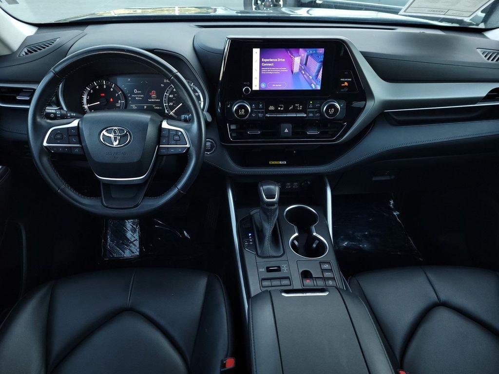 used 2023 Toyota Highlander car, priced at $35,229