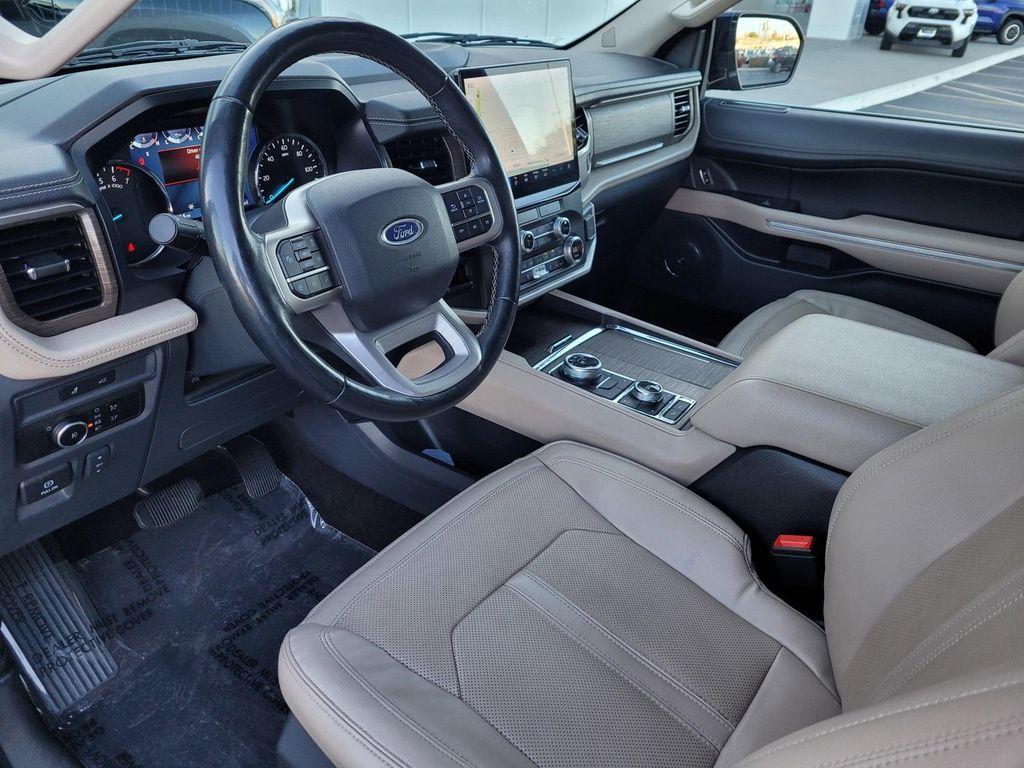 used 2023 Ford Expedition car, priced at $40,687