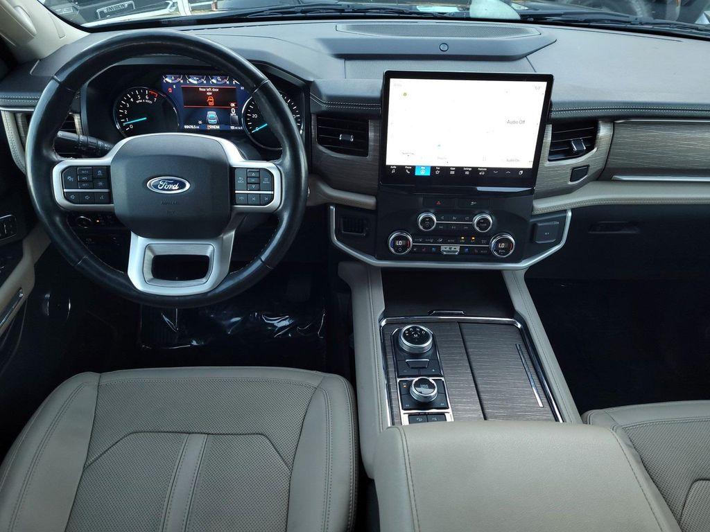 used 2023 Ford Expedition car, priced at $40,687