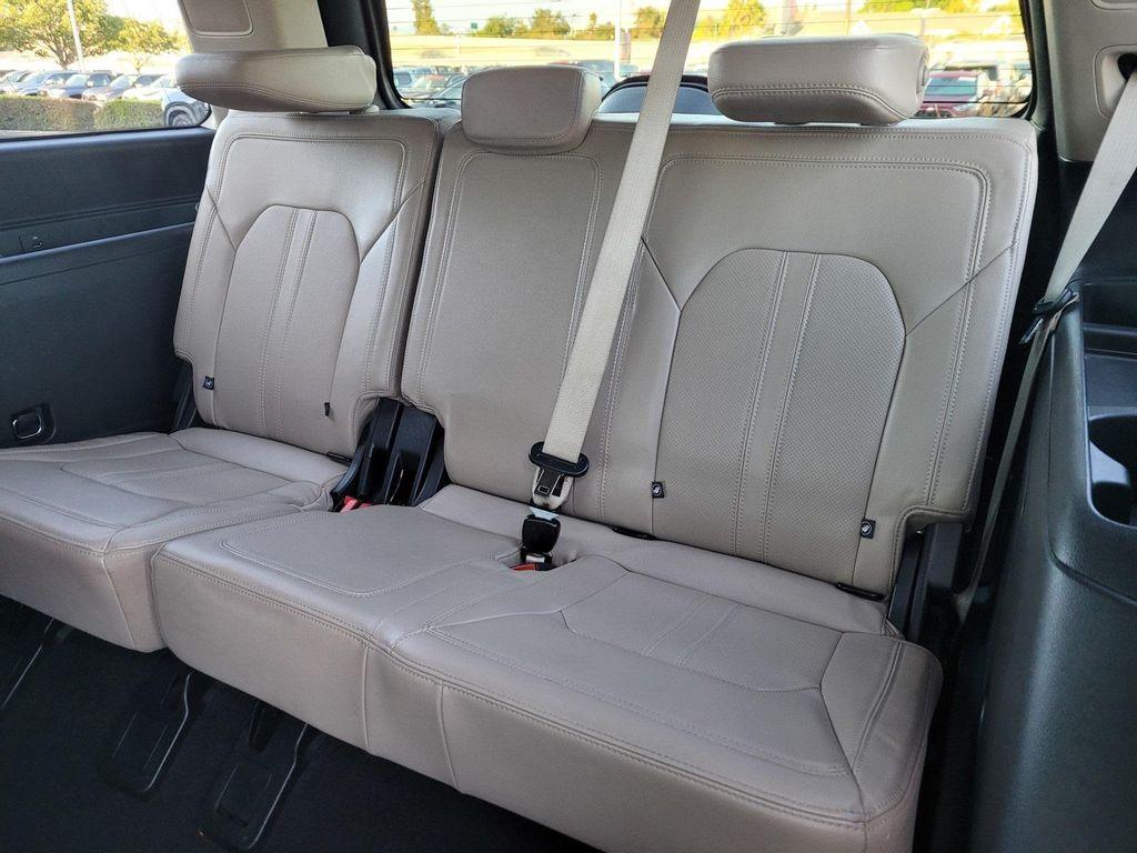 used 2023 Ford Expedition car, priced at $40,687