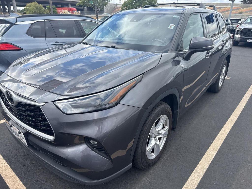 used 2022 Toyota Highlander car, priced at $30,990