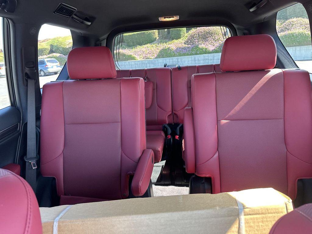 used 2023 Lexus GX 460 car, priced at $55,992