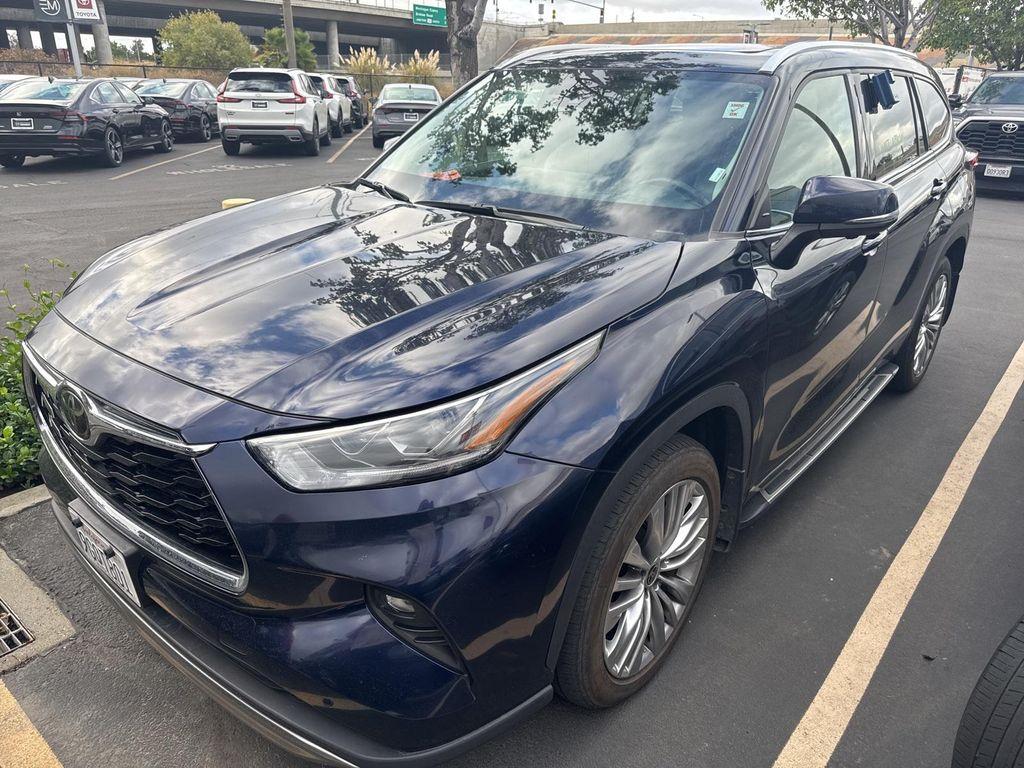used 2023 Toyota Highlander car, priced at $40,990