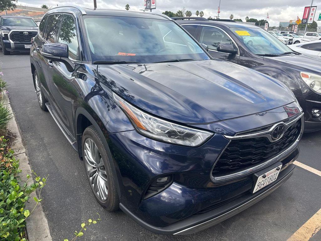 used 2023 Toyota Highlander car, priced at $40,990