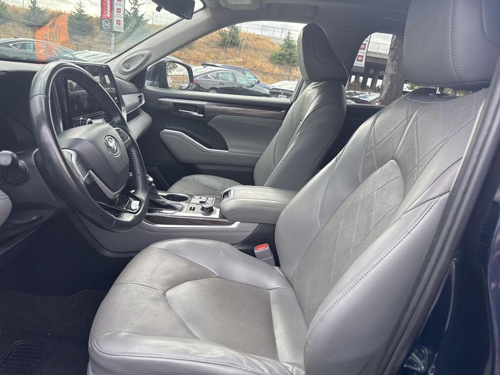 used 2023 Toyota Highlander car, priced at $40,990