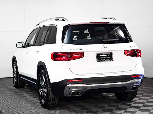 new 2025 Mercedes-Benz GLB 250 car, priced at $49,595