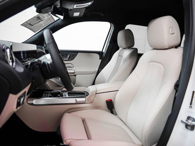 new 2025 Mercedes-Benz GLB 250 car, priced at $49,595