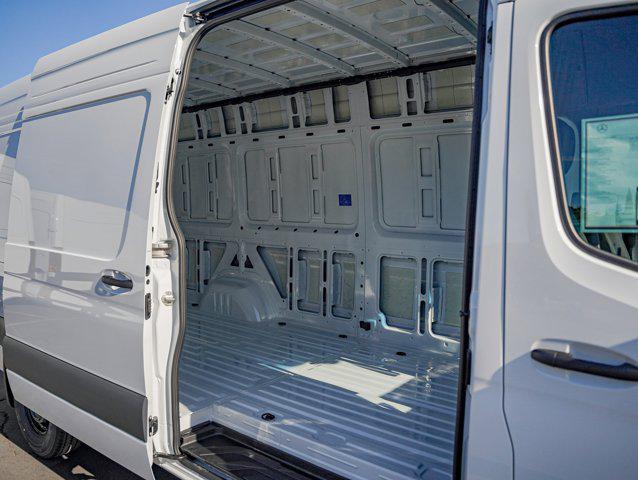 new 2025 Mercedes-Benz Sprinter 2500 car, priced at $60,277