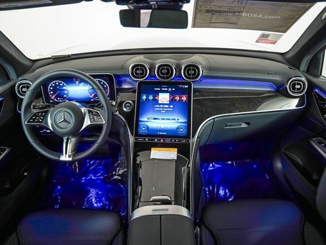 new 2024 Mercedes-Benz GLC 300 car, priced at $51,745