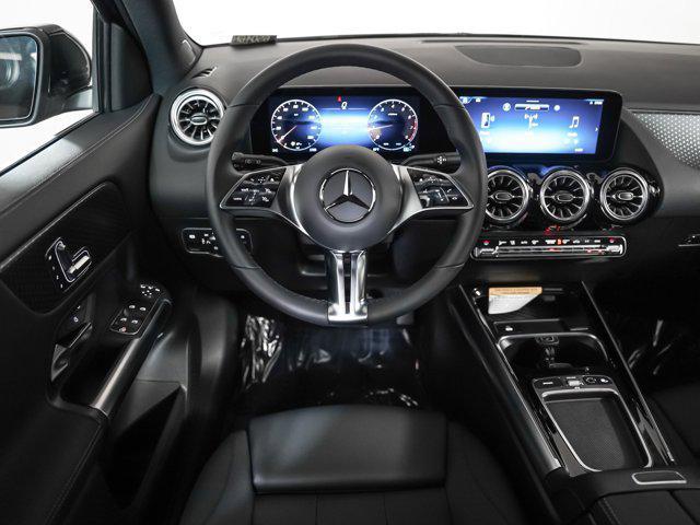 new 2025 Mercedes-Benz GLA 250 car, priced at $44,345