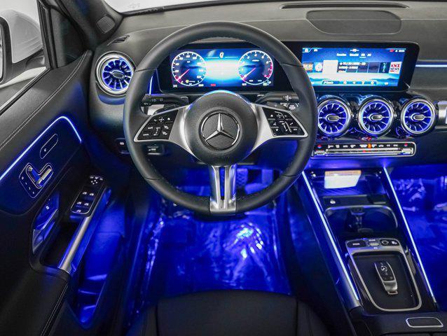 new 2025 Mercedes-Benz GLB 250 car, priced at $51,095
