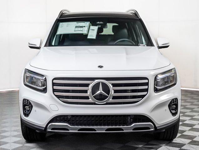 new 2025 Mercedes-Benz GLB 250 car, priced at $51,095