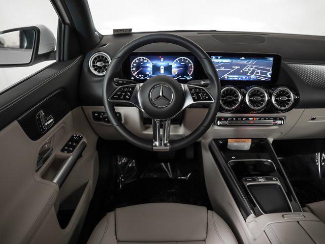 new 2025 Mercedes-Benz GLA 250 car, priced at $45,845