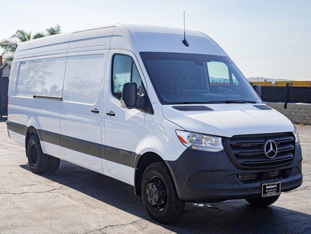 new 2024 Mercedes-Benz Sprinter 4500 car, priced at $76,039