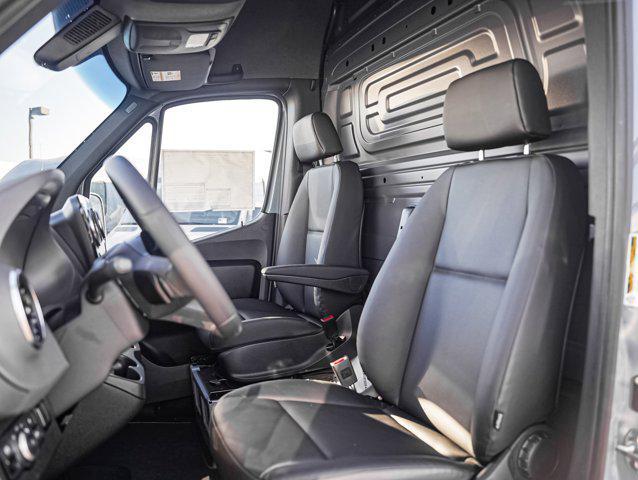 new 2025 Mercedes-Benz Sprinter 2500 car, priced at $65,121