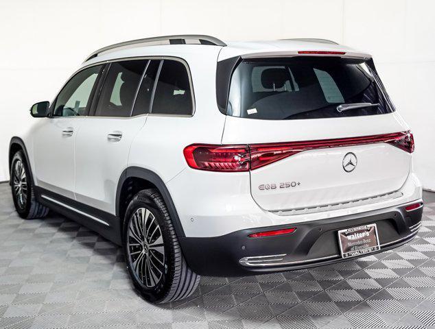 new 2025 Mercedes-Benz EQB 250 car, priced at $57,600