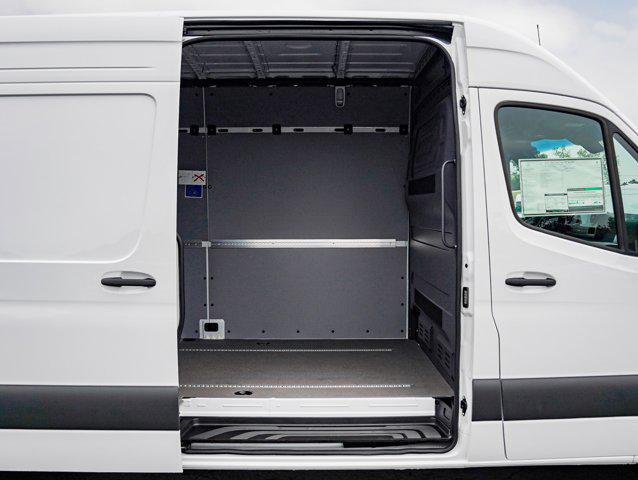 new 2024 Mercedes-Benz Sprinter 2500 car, priced at $63,778