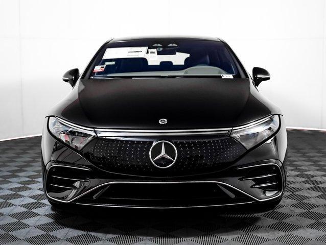 new 2024 Mercedes-Benz EQS 580 car, priced at $137,575