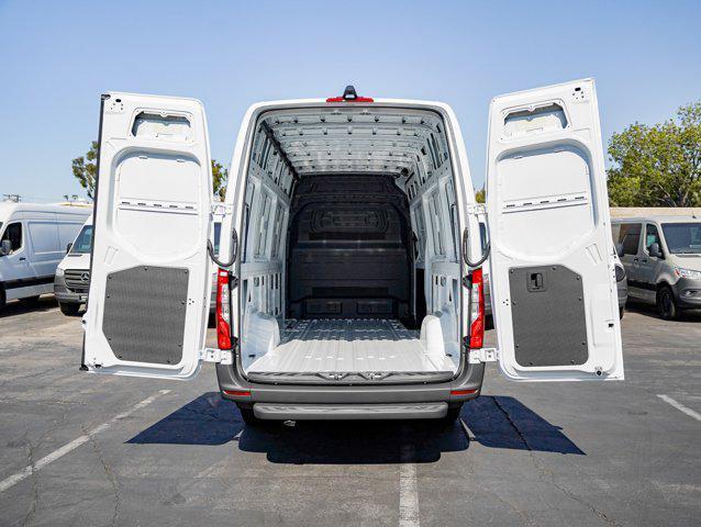 new 2025 Mercedes-Benz Sprinter 2500 car, priced at $60,610