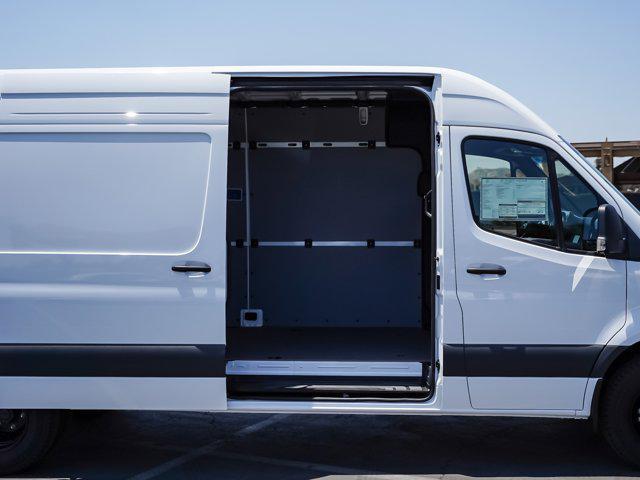 new 2025 Mercedes-Benz Sprinter 3500 car, priced at $75,217