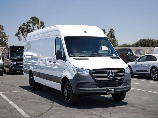 new 2025 Mercedes-Benz Sprinter 3500 car, priced at $75,217