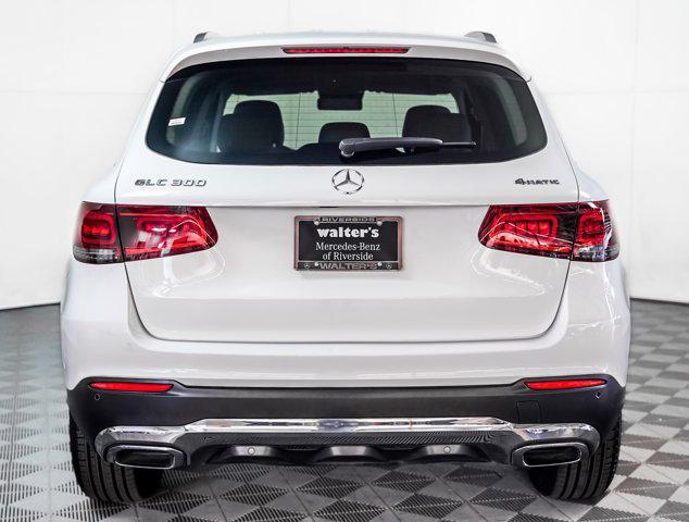 used 2022 Mercedes-Benz GLC 300 car, priced at $31,911