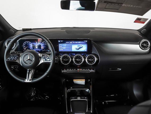 new 2025 Mercedes-Benz GLA 250 car, priced at $46,645