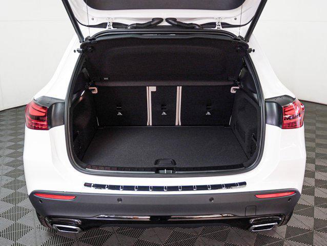 new 2026 Mercedes-Benz GLA 250 car, priced at $46,150