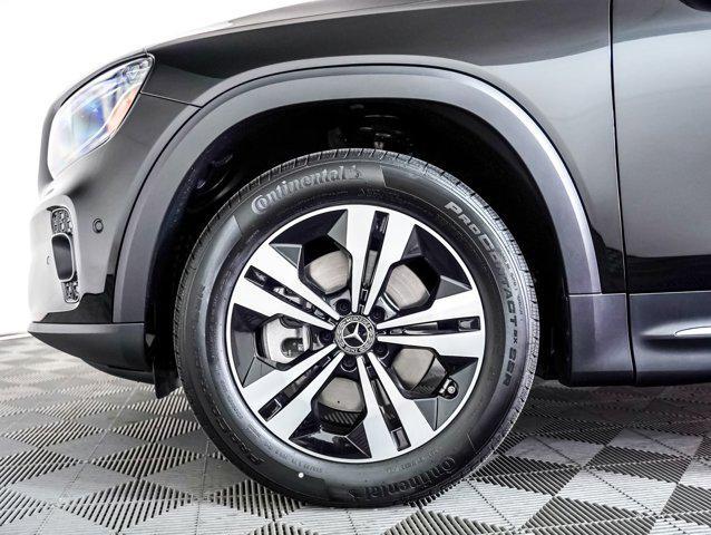 new 2025 Mercedes-Benz GLB 250 car, priced at $47,145