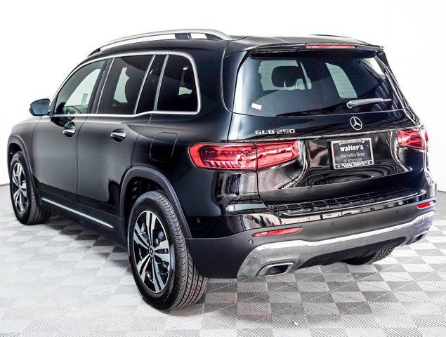 new 2025 Mercedes-Benz GLB 250 car, priced at $47,145