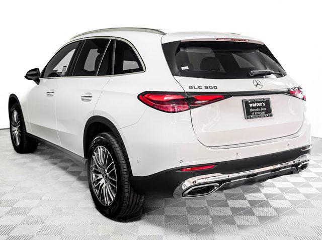 new 2025 Mercedes-Benz GLC 300 car, priced at $53,575