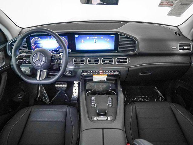 new 2026 Mercedes-Benz GLS 450 car, priced at $105,640